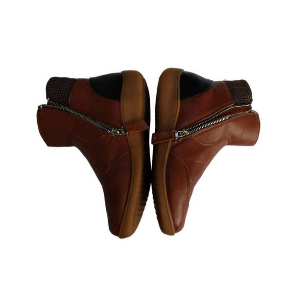 Women's Ankle Boots Cognac Brown, sherpa lined Size 7 - Picture 6 of 11